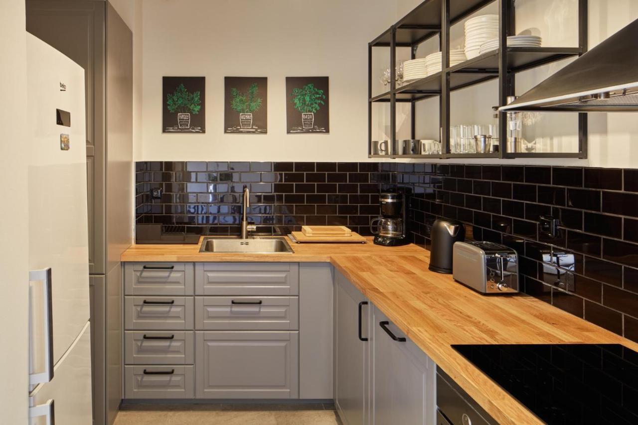 Prague Days - Spacious 3Bdr Apartment - Trendy Neighbourhood Exterior foto