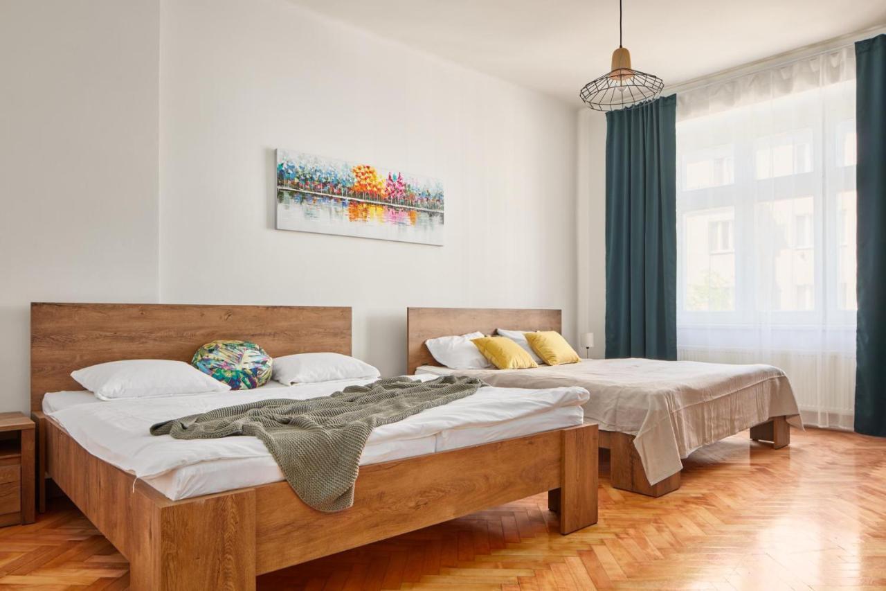 Prague Days - Spacious 3Bdr Apartment - Trendy Neighbourhood Exterior foto
