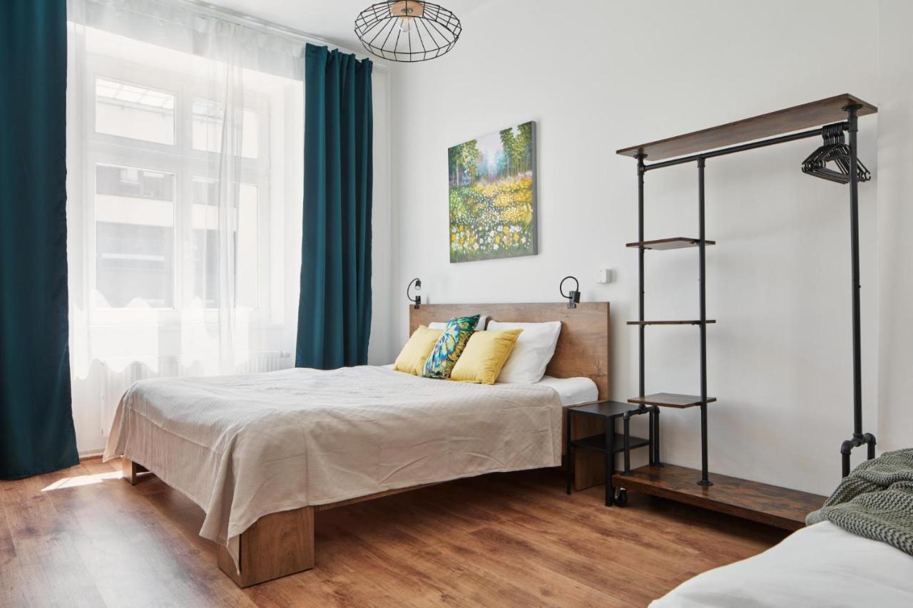 Prague Days - Spacious 3Bdr Apartment - Trendy Neighbourhood Exterior foto